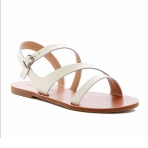 Brand new Lucky Brand LK-Alexcia Sandals Size 6